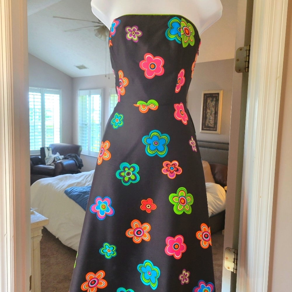 Bright colored floral A-Line dress.  Size 6